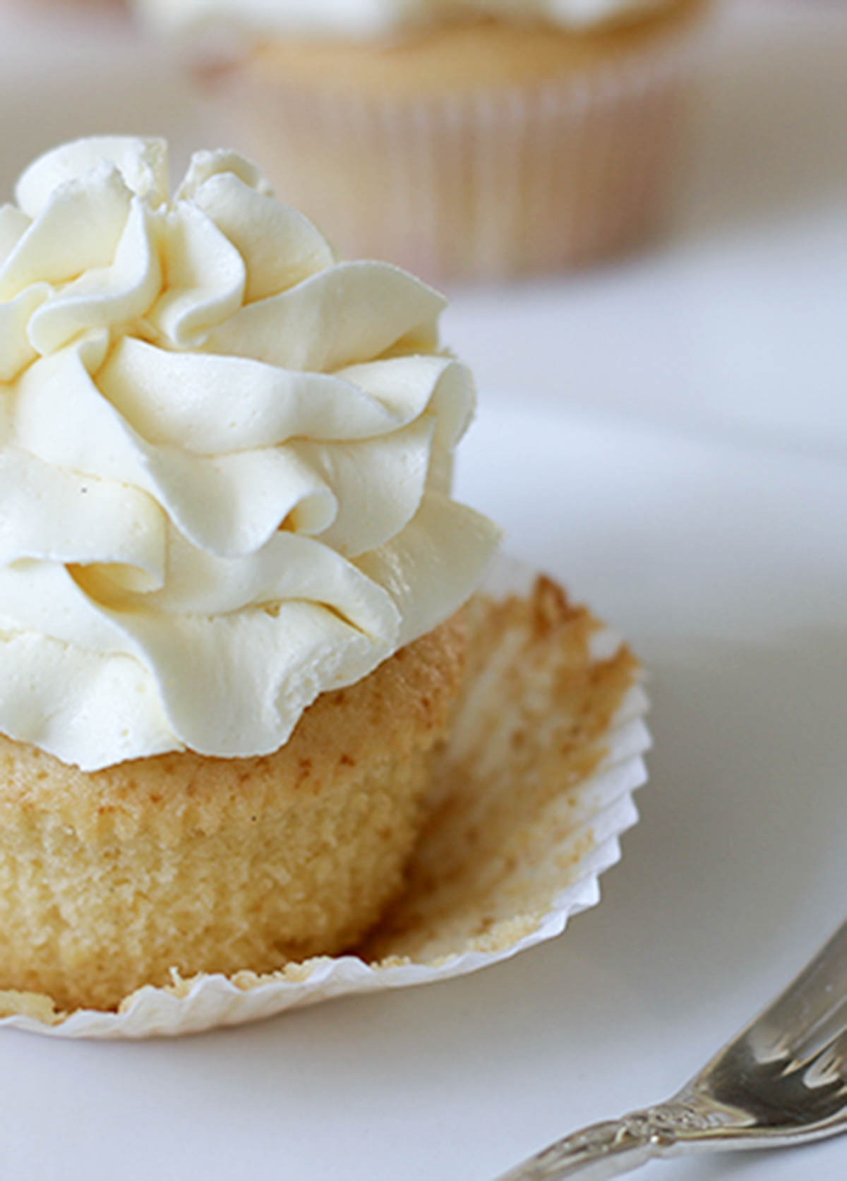 How to Make Vanilla Buttercream