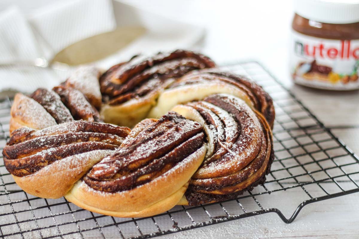 How to Make Nutella Bread
