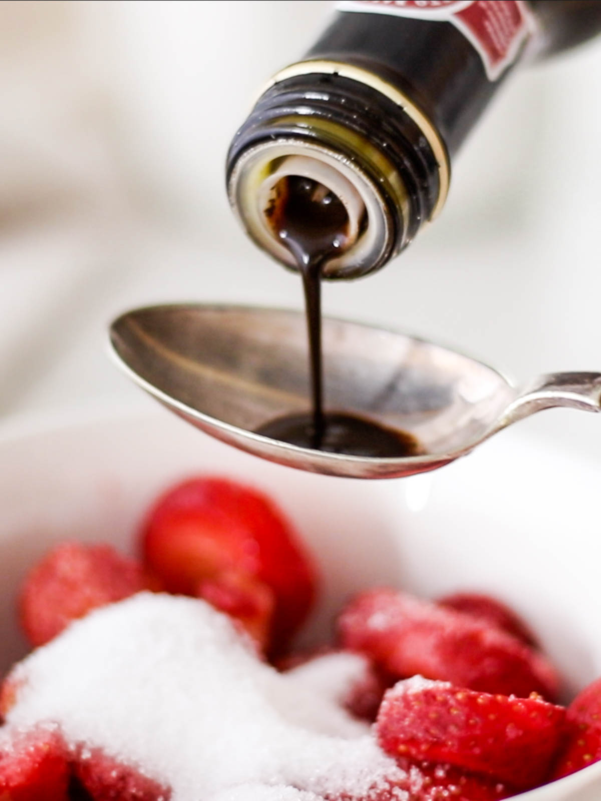 balsamic vinegar and strawberries